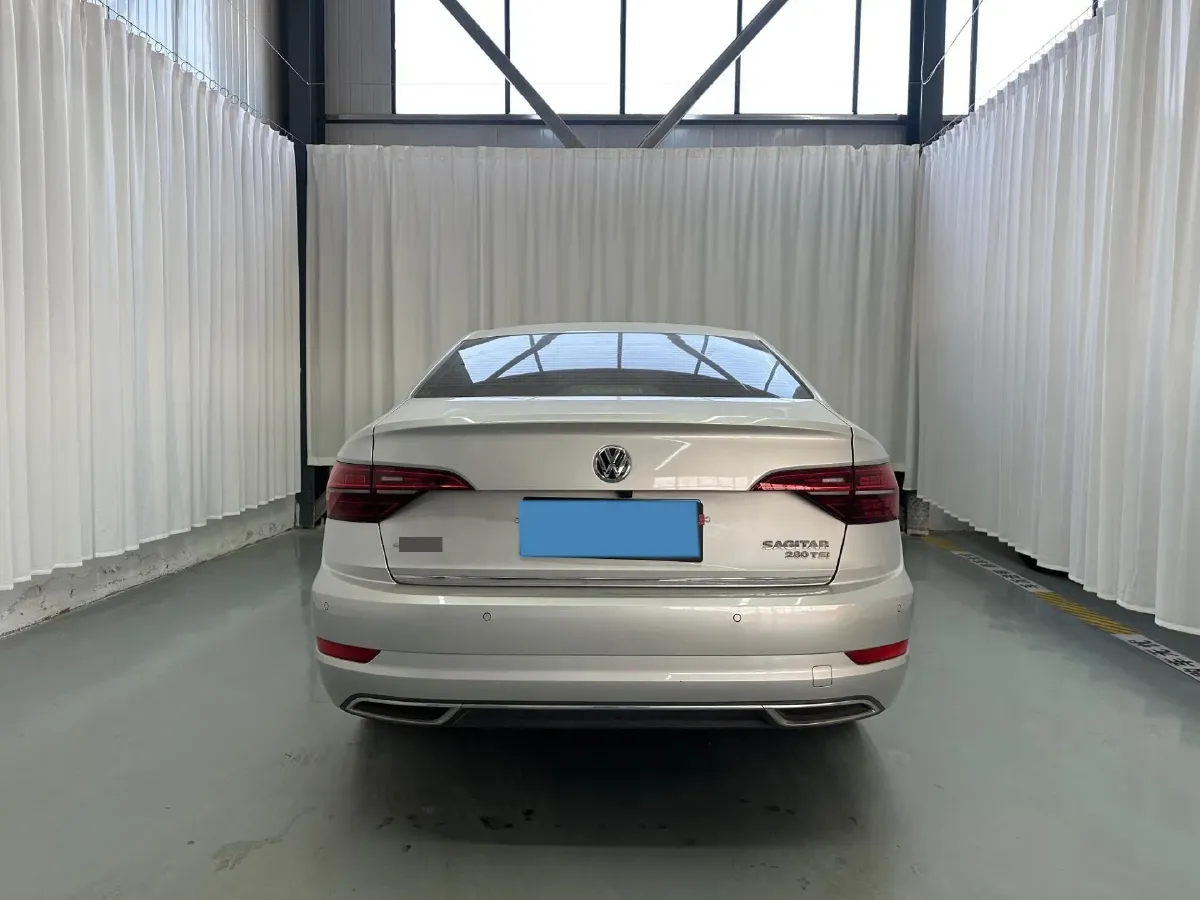 2019 Luxgen Grand 7 MPV 2.0T 188HP L4 6AT,autocango,china used car exporter,china ev exporter,chinese used car exporter,chinese used ev exporter
