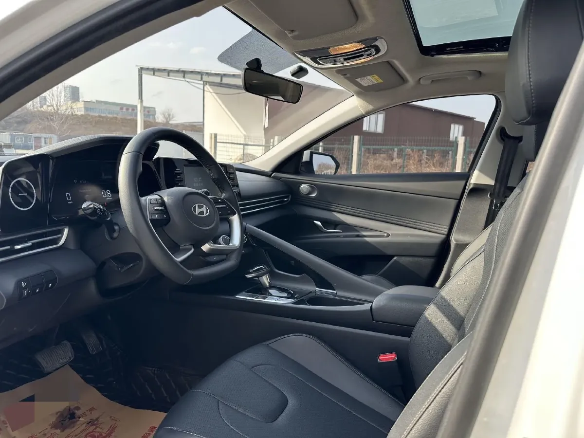 2023 Hyundai Elantra 1.5L 115HP L4 CVT,autocango,china used car exporter,china ev exporter,chinese used car exporter,chinese used ev exporter