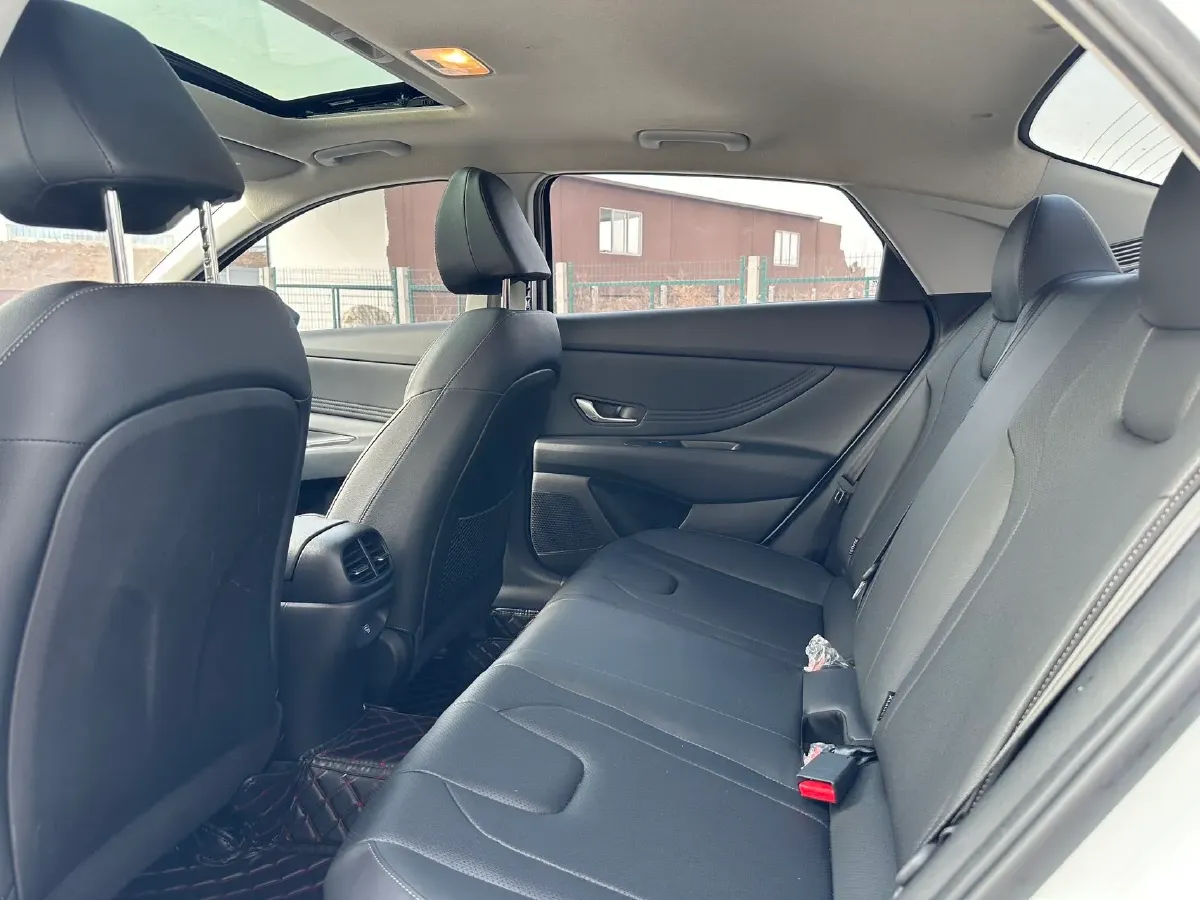 2023 Hyundai Elantra 1.5L 115HP L4 CVT,autocango,china used car exporter,china ev exporter,chinese used car exporter,chinese used ev exporter