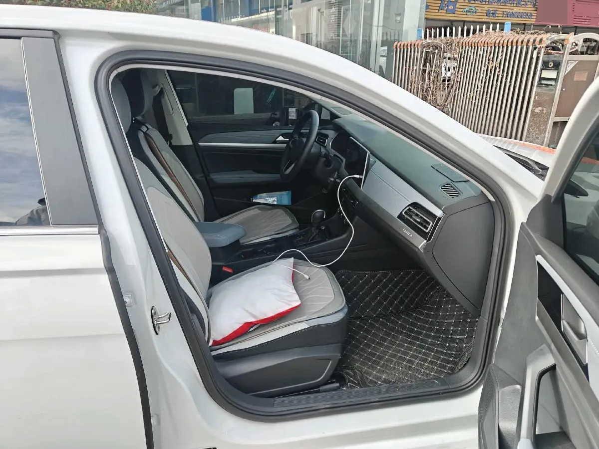 2024 Volkswagen Lavida 1.5L 110HP L4 6AT,autocango,china used car exporter,china ev exporter,chinese used car exporter,chinese used ev exporter