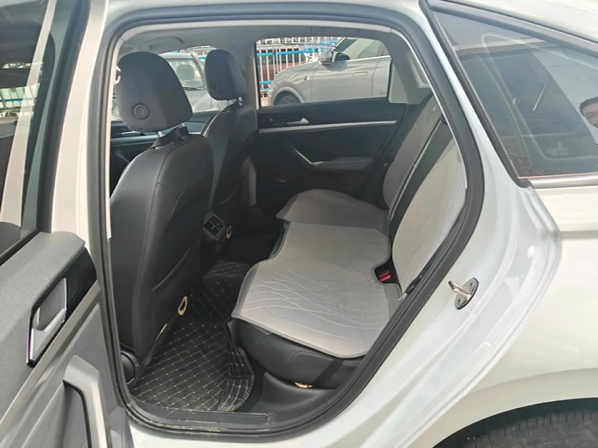 2024 Volkswagen Lavida 1.5L 110HP L4 6AT,autocango,china used car exporter,china ev exporter,chinese used car exporter,chinese used ev exporter