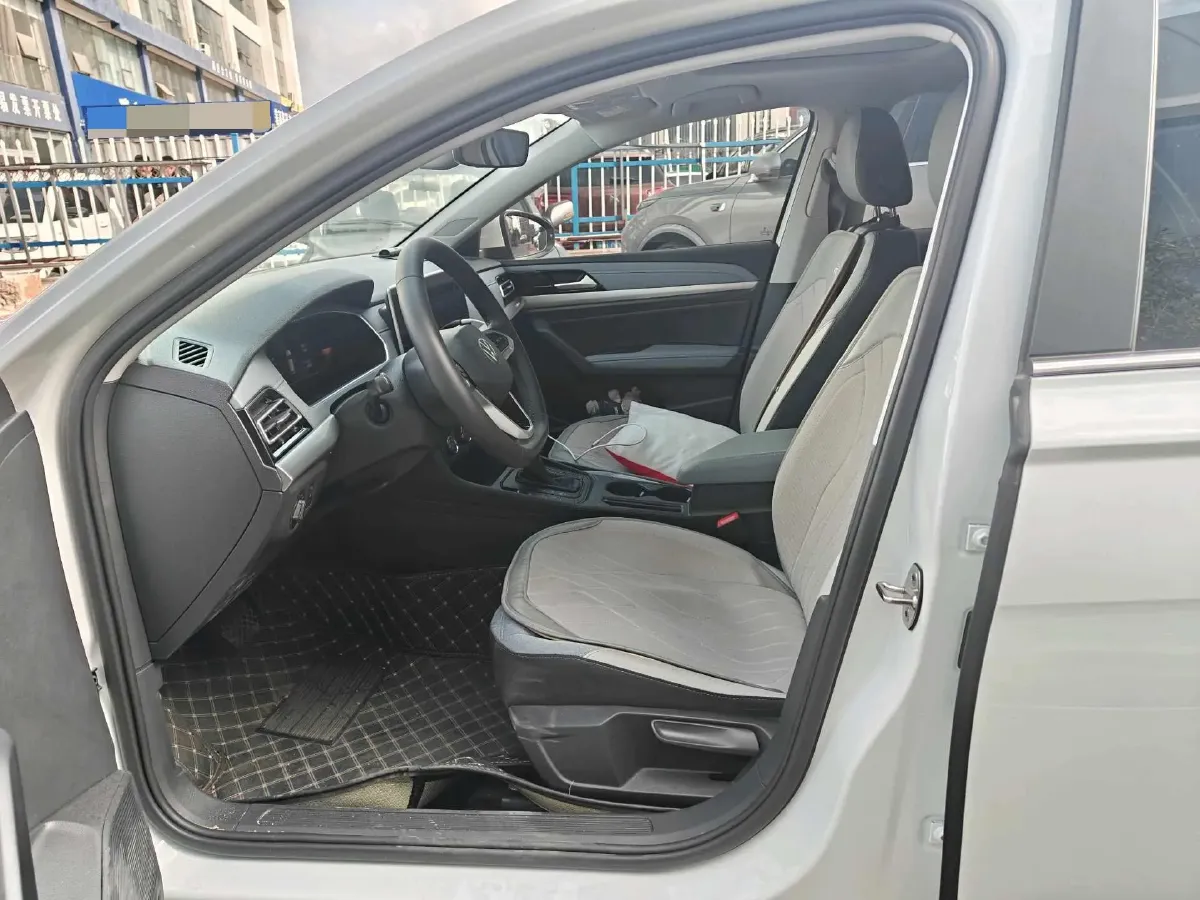 2024 Volkswagen Lavida 1.5L 110HP L4 6AT,autocango,china used car exporter,china ev exporter,chinese used car exporter,chinese used ev exporter