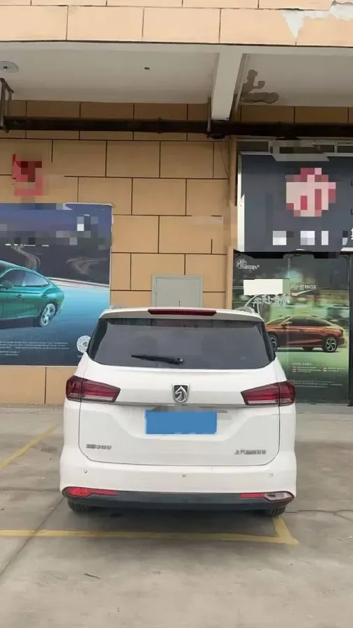 2019 BaoJun 360 1.5L 105HP L4 6MT,autocango,china used car exporter,china ev exporter,chinese used car exporter,chinese used ev exporter