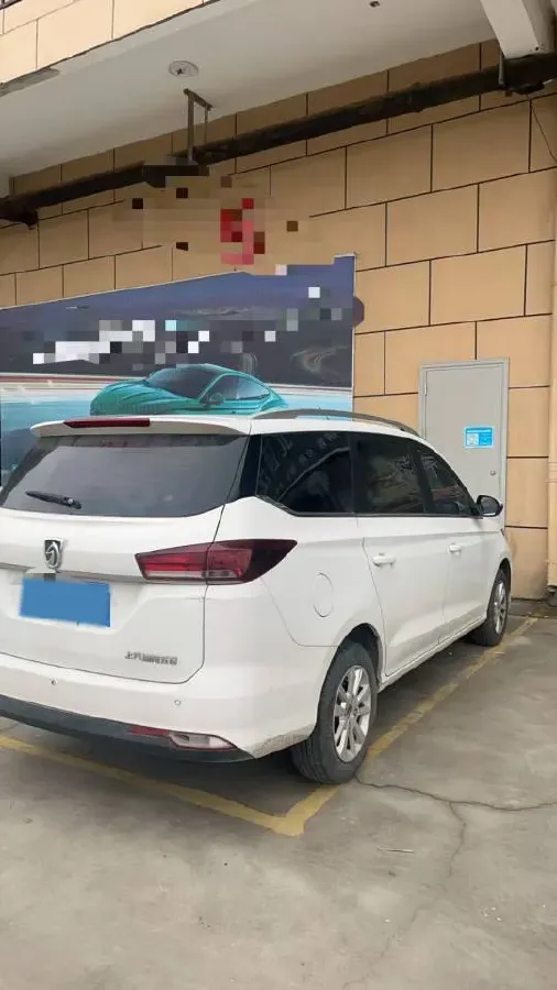 2019 BaoJun 360 1.5L 105HP L4 6MT,autocango,china used car exporter,china ev exporter,chinese used car exporter,chinese used ev exporter