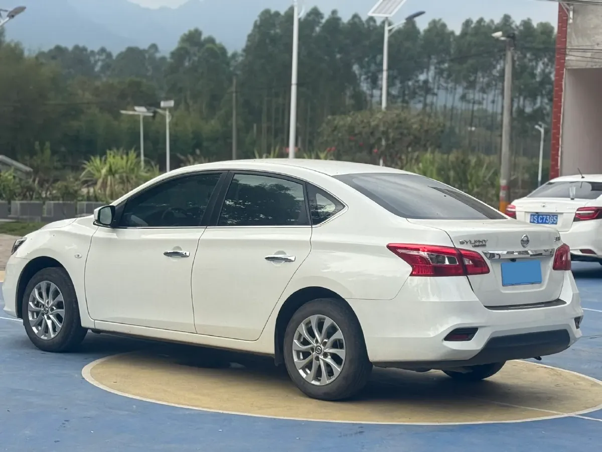 2024 Nissan Sylphy 1.6L 122HP L4 CVT,autocango,china used car exporter,china ev exporter,chinese used car exporter,chinese used ev exporter