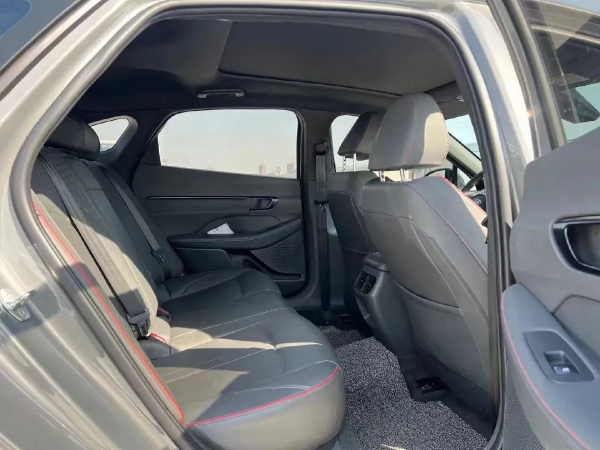 2020 Hyundai Sonata 1.5T 170HP L4 7DCT,autocango,china used car exporter,china ev exporter,chinese used car exporter,chinese used ev exporter