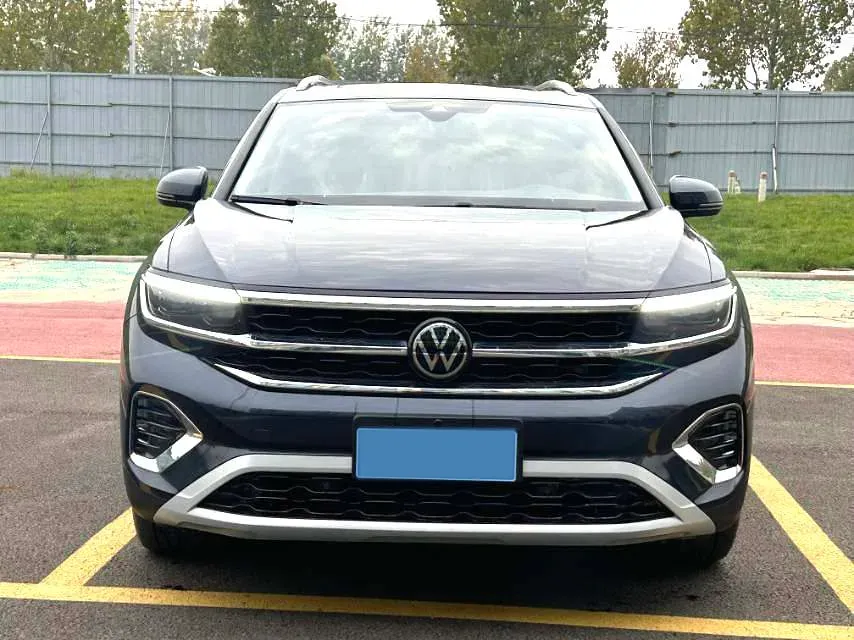 2021 Volkswagen Talagon 2.0T 220HP L4 7DCT,autocango,china used car exporter,china ev exporter,chinese used car exporter,chinese used ev exporter