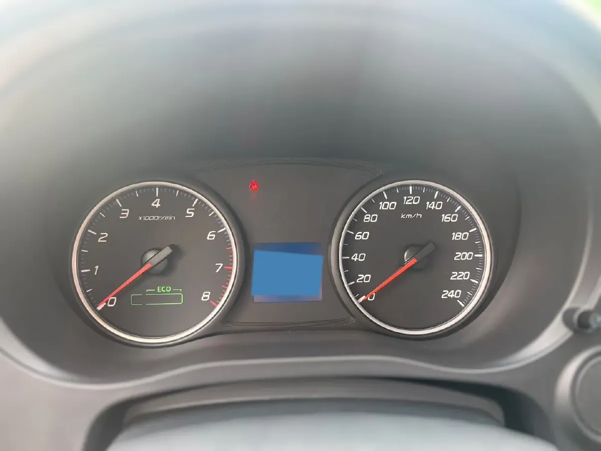 2021 Mitsubishi Outlander 2.0L 166HP L4 CVT,autocango,china used car exporter,china ev exporter,chinese used car exporter,chinese used ev exporter