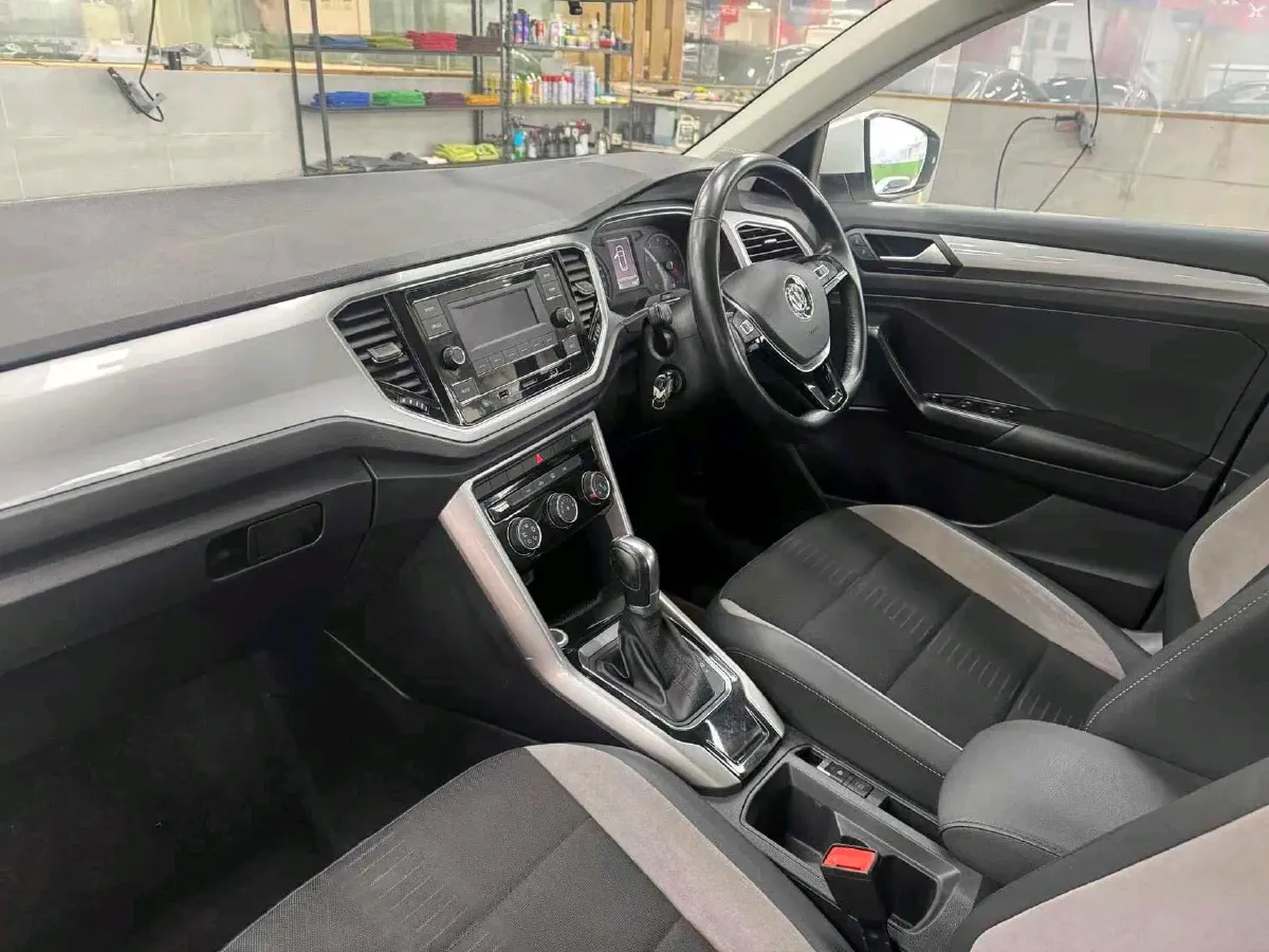 2020 Volkswagen T-Roc 1.4T 150HP L4 7DCT,autocango,china used car exporter,china ev exporter,chinese used car exporter,chinese used ev exporter