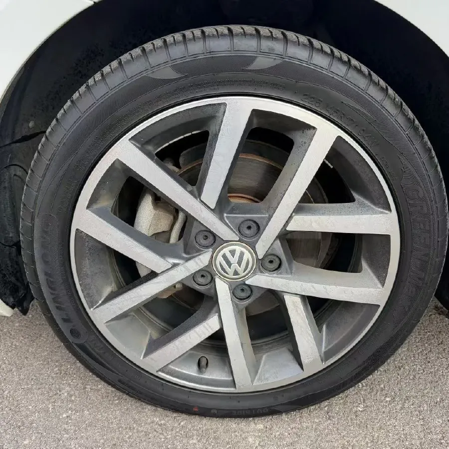 2019 Brilliance Auto V7 1.8T 231HP L4 7DCT,autocango,china used car exporter,china ev exporter,chinese used car exporter,chinese used ev exporter