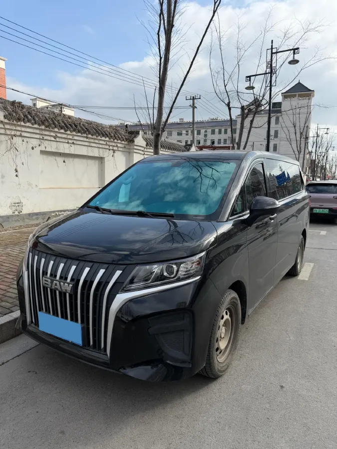 2023 BAW RuiSheng Trump M7 1.6L 124HP L4 5MT,autocango,china used car exporter,china ev exporter,chinese used car exporter,chinese used ev exporter