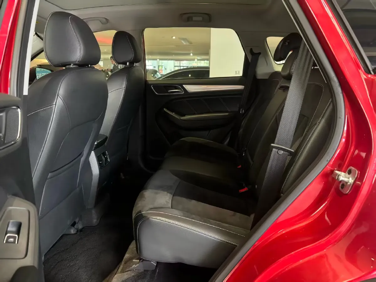 2017 Roewe RX5 1.5T 169HP L4 2AT PHEV 12KWH,autocango,china used car exporter,china ev exporter,chinese used car exporter,chinese used ev exporter