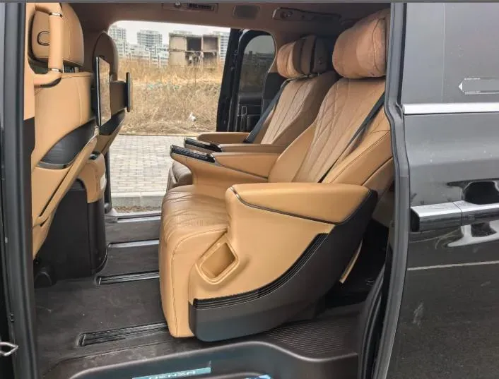 2025 Denza D9 1.5T 156HP L4 E-CVT PHEV 40KWH,autocango,china used car exporter,china ev exporter,chinese used car exporter,chinese used ev exporter