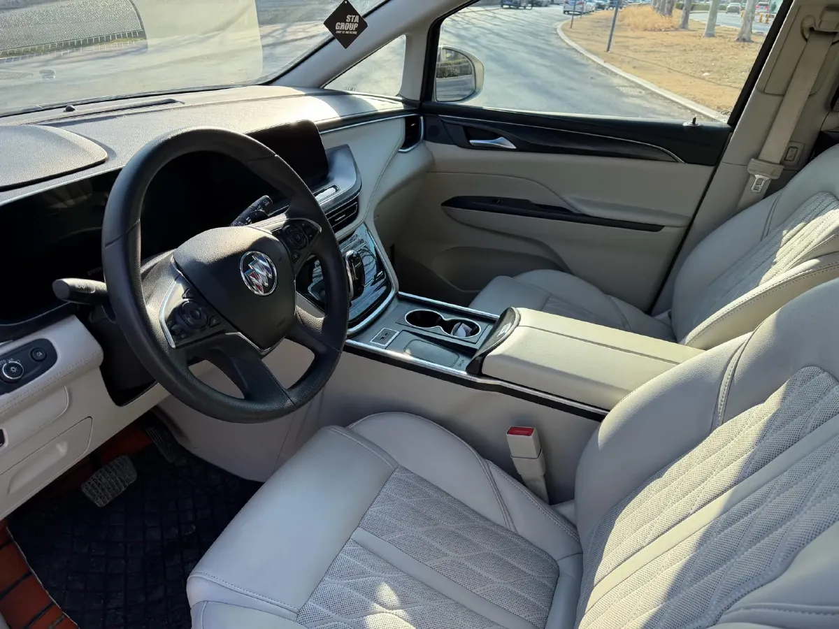 2021 Buick GL8 2.0T 237HP L4 9AT,autocango,china used car exporter,china ev exporter,chinese used car exporter,chinese used ev exporter