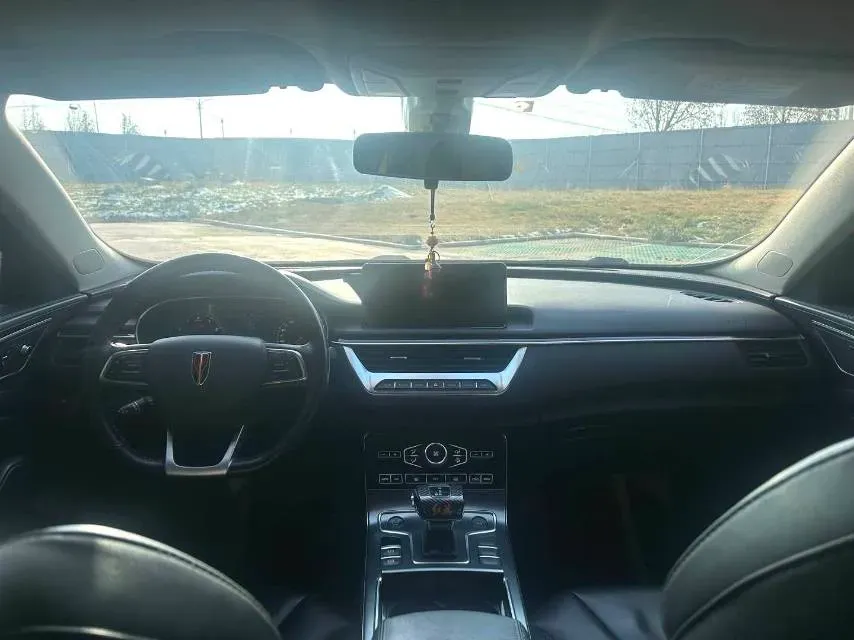 2020 HongQi H5 1.5T 169HP L4 7DCT,autocango,china used car exporter,china ev exporter,chinese used car exporter,chinese used ev exporter