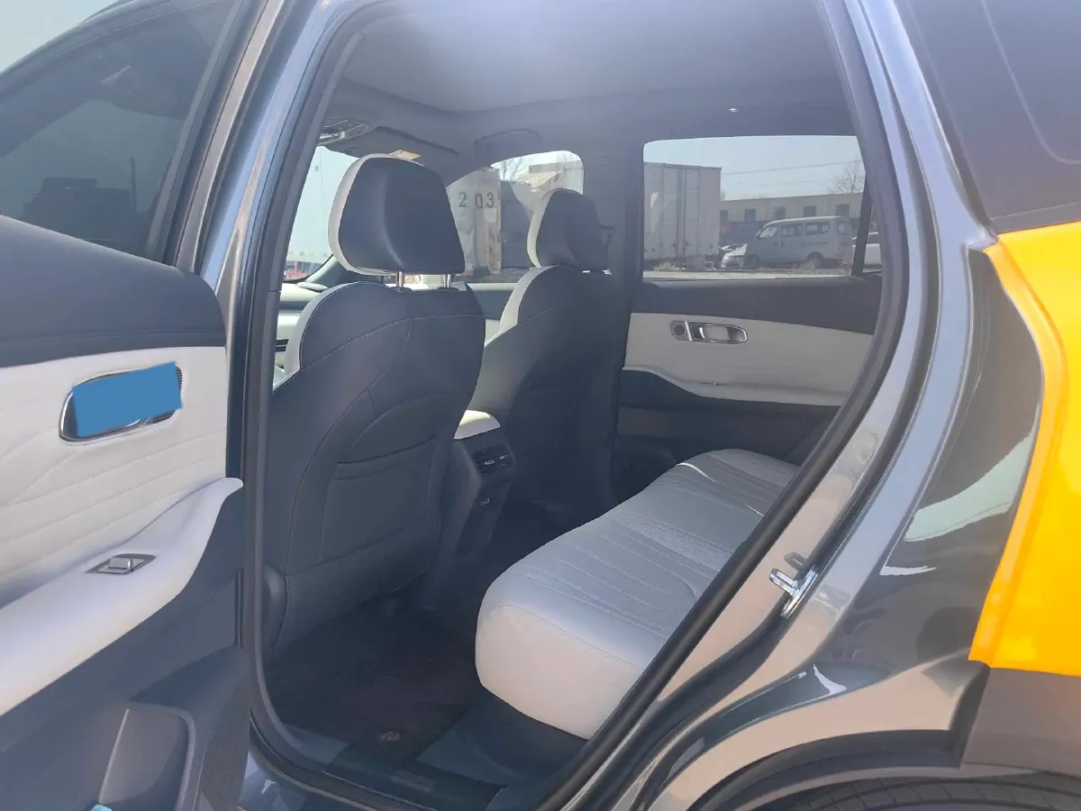 2025 BYD Sea Lion 05 DM-i 1.5L 101HP L4 E-CVT PHEV 18.3KWH,autocango,china used car exporter,china ev exporter,chinese used car exporter,chinese used ev exporter