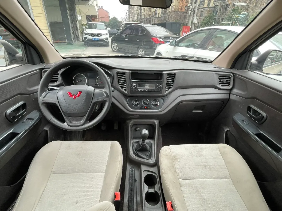 2022 JinBei Little Sea Lion X30 1.5L 102HP L4 5MT,autocango,china used car exporter,china ev exporter,chinese used car exporter,chinese used ev exporter