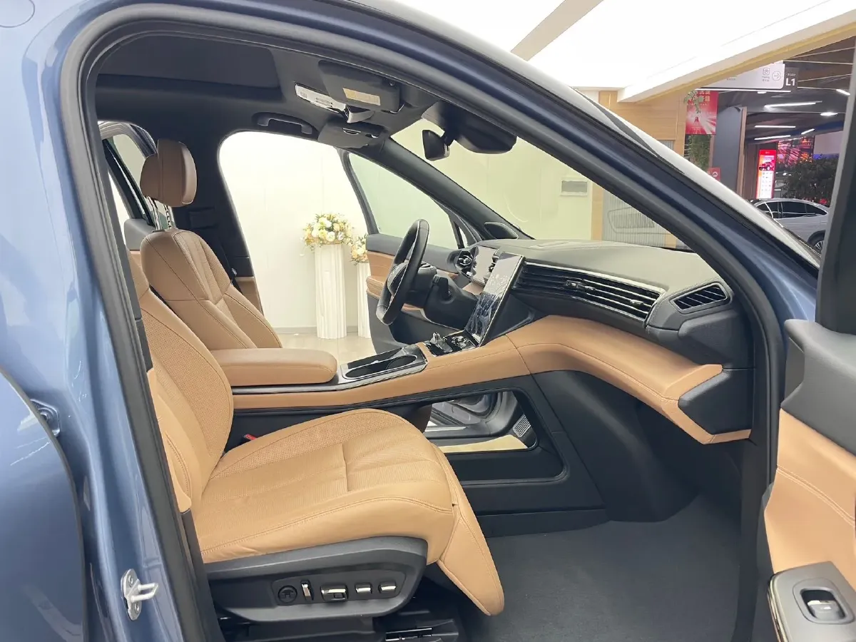 2020 NIO ES8 BEV 84KWH,autocango,china used car exporter,china ev exporter,chinese used car exporter,chinese used ev exporter