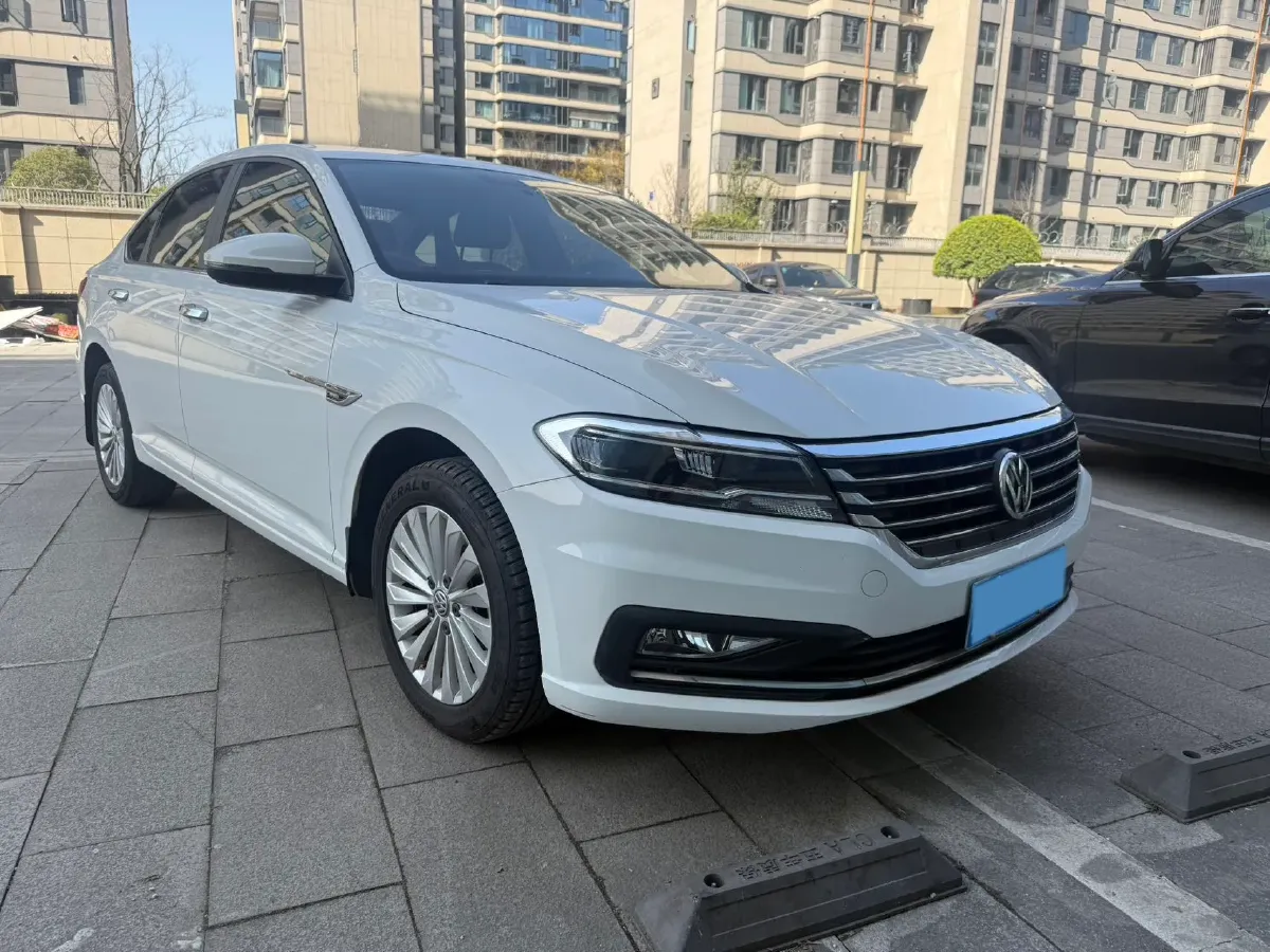 2018 Skoda Karoq 1.4T 150HP L4 7DCT,autocango,china used car exporter,china ev exporter,chinese used car exporter,chinese used ev exporter