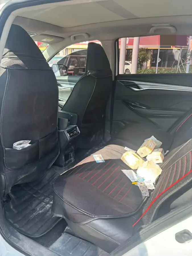 2022 ChangAn CS75 Plus 1.5T 188HP L4 8AT,autocango,china used car exporter,china ev exporter,chinese used car exporter,chinese used ev exporter