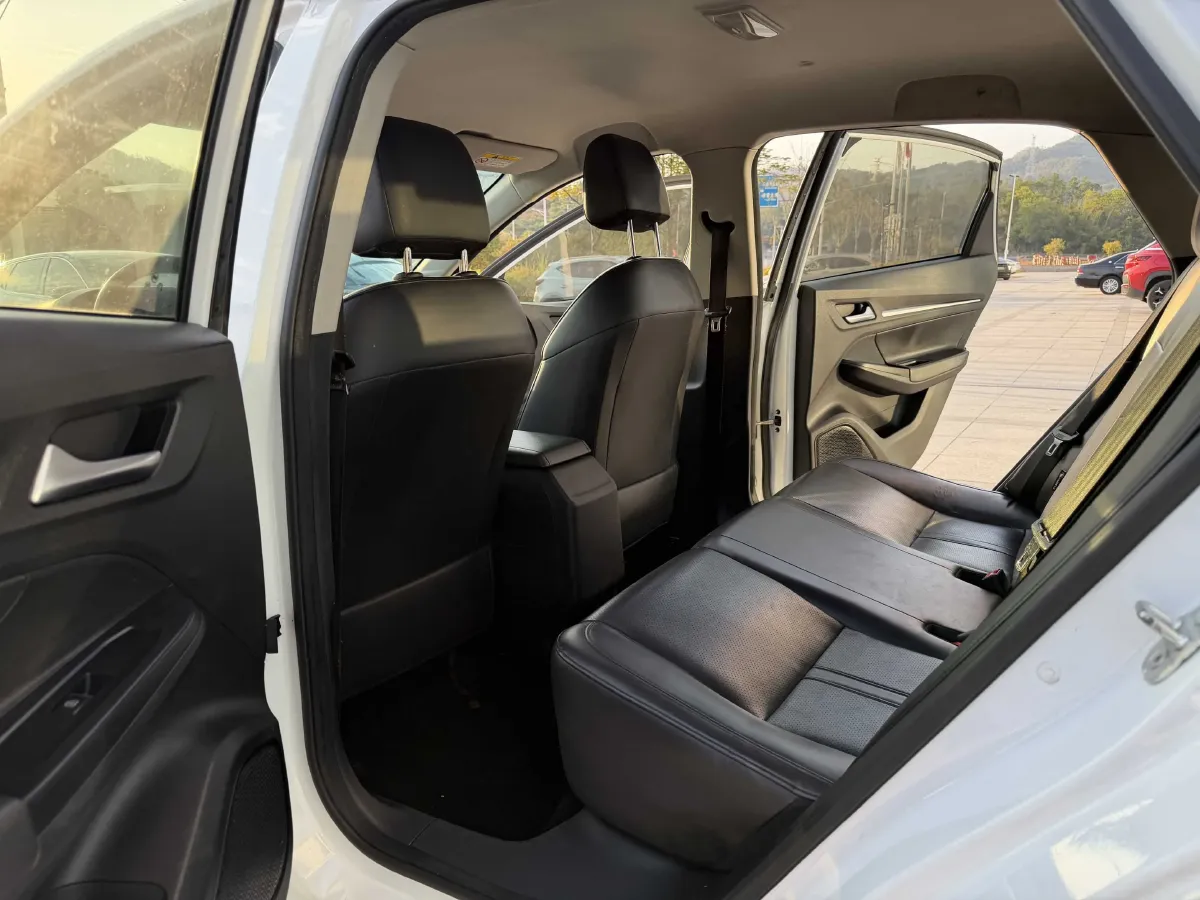 2021 Weltmeister E.5 BEV 49.92KWH,autocango,china used car exporter,china ev exporter,chinese used car exporter,chinese used ev exporter