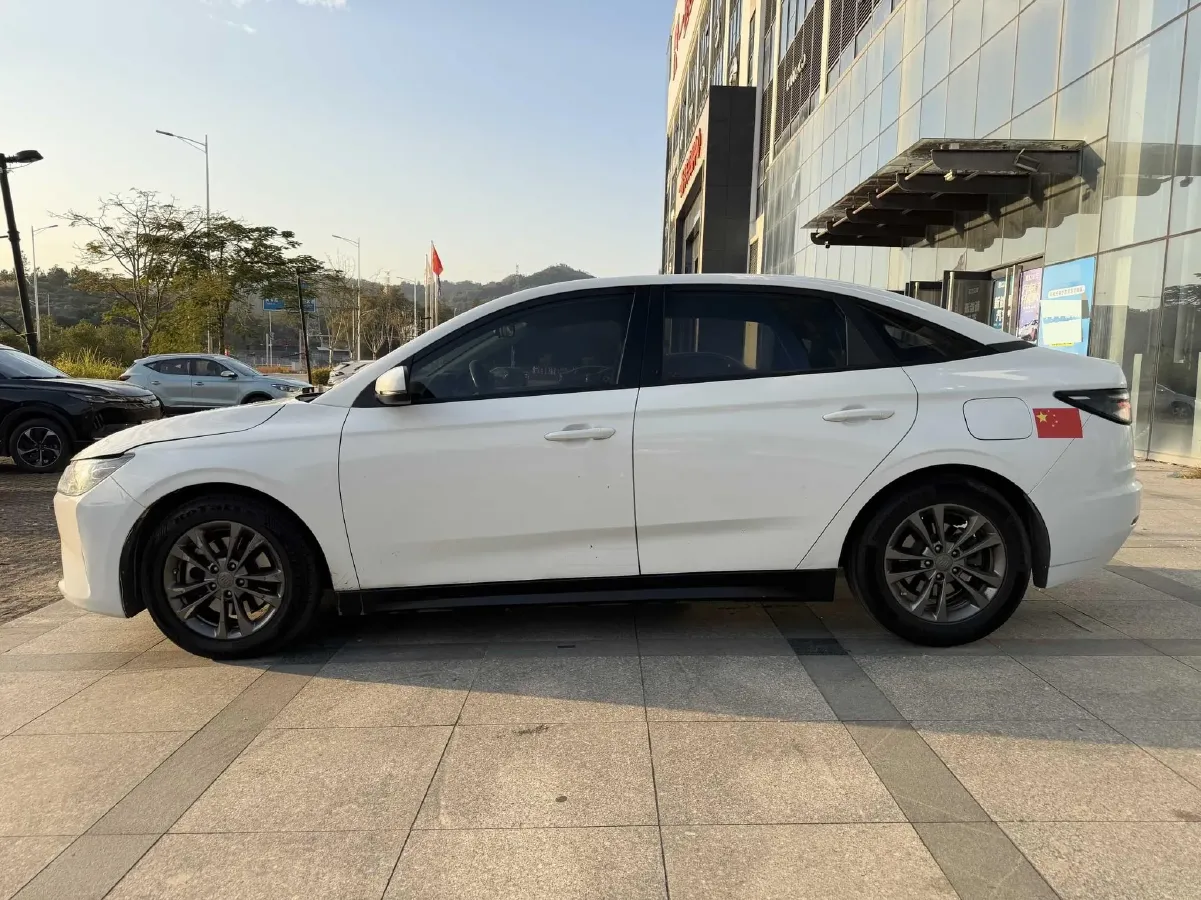 2021 Weltmeister E.5 BEV 49.92KWH,autocango,china used car exporter,china ev exporter,chinese used car exporter,chinese used ev exporter