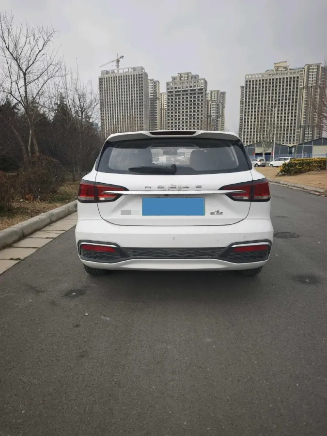 2019 Roewe i6 1.5T 169HP L4 7DCT,autocango,china used car exporter,china ev exporter,chinese used car exporter,chinese used ev exporter