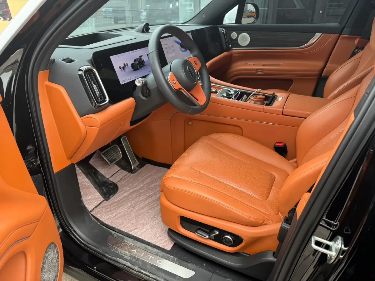 2024 AITO AITO M9 1.5T 152HP L4 REEV 42KWH,autocango,china used car exporter,china ev exporter,chinese used car exporter,chinese used ev exporter