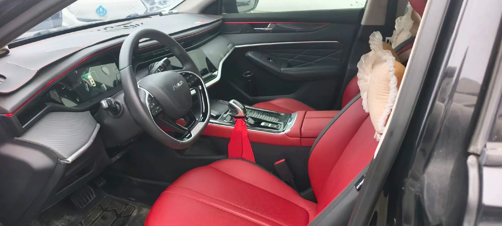 2021 DongFeng Aeolus YiXuan MAX 1.5T 190HP L4 7DCT,autocango,china used car exporter,china ev exporter,chinese used car exporter,chinese used ev exporter