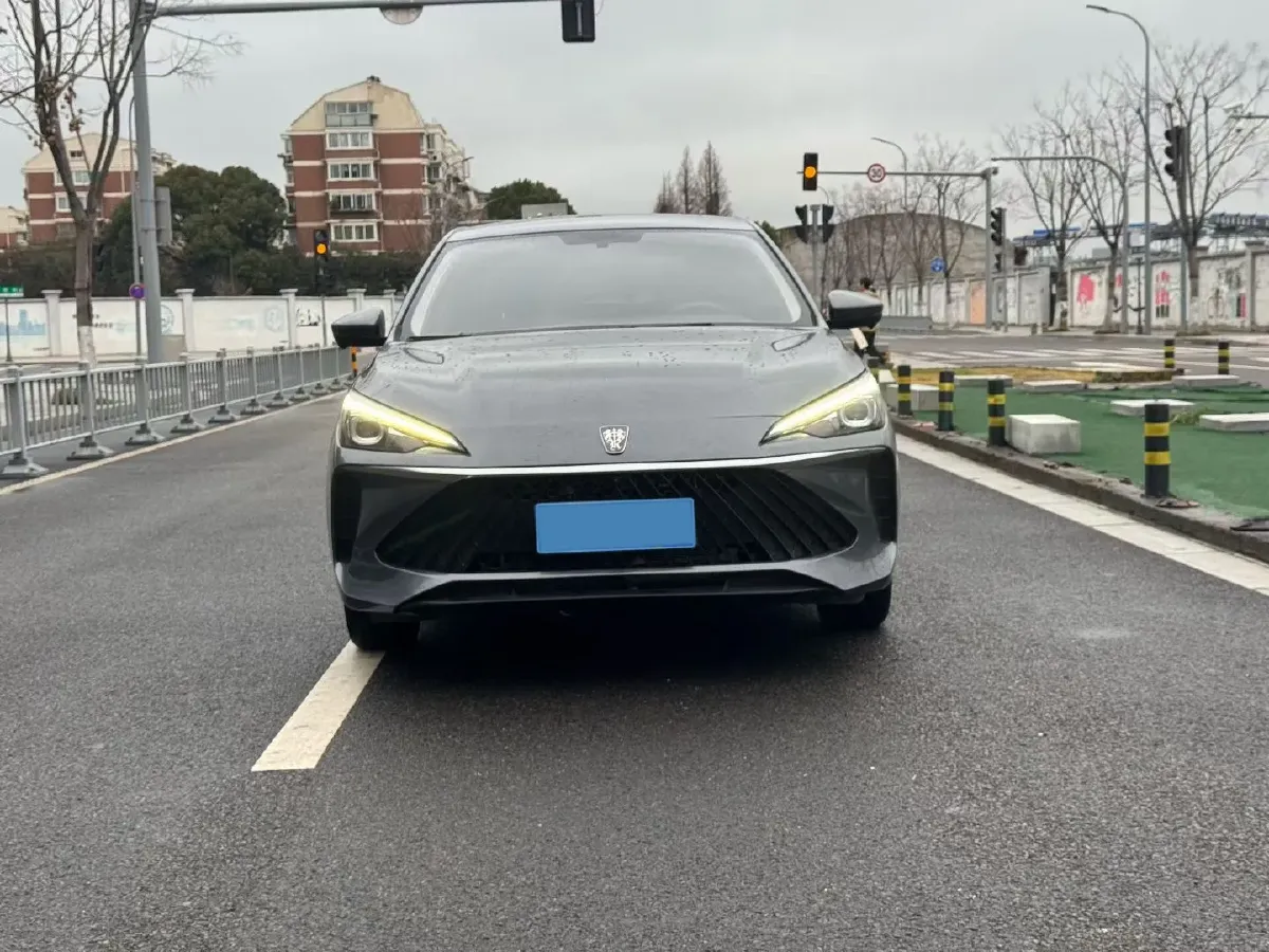 2023 Roewe i5 1.5L 129HP L4 CVT,autocango,china used car exporter,china ev exporter,chinese used car exporter,chinese used ev exporter