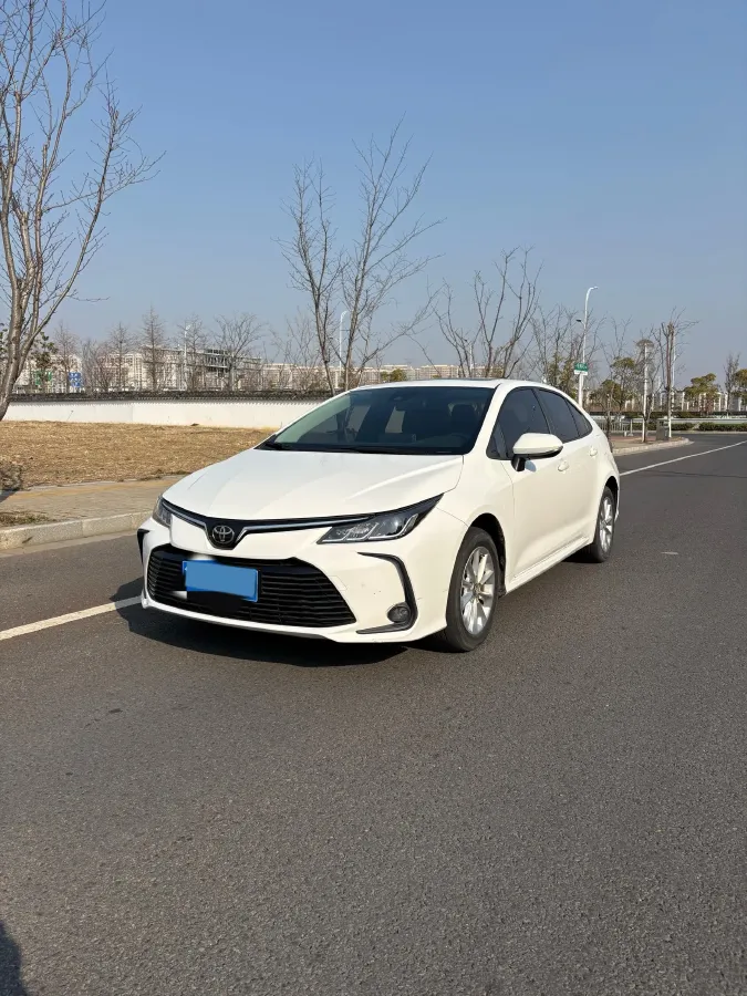 2019 Toyota Corolla 1.2T 116HP L4 CVT,autocango,china used car exporter,china ev exporter,chinese used car exporter,chinese used ev exporter
