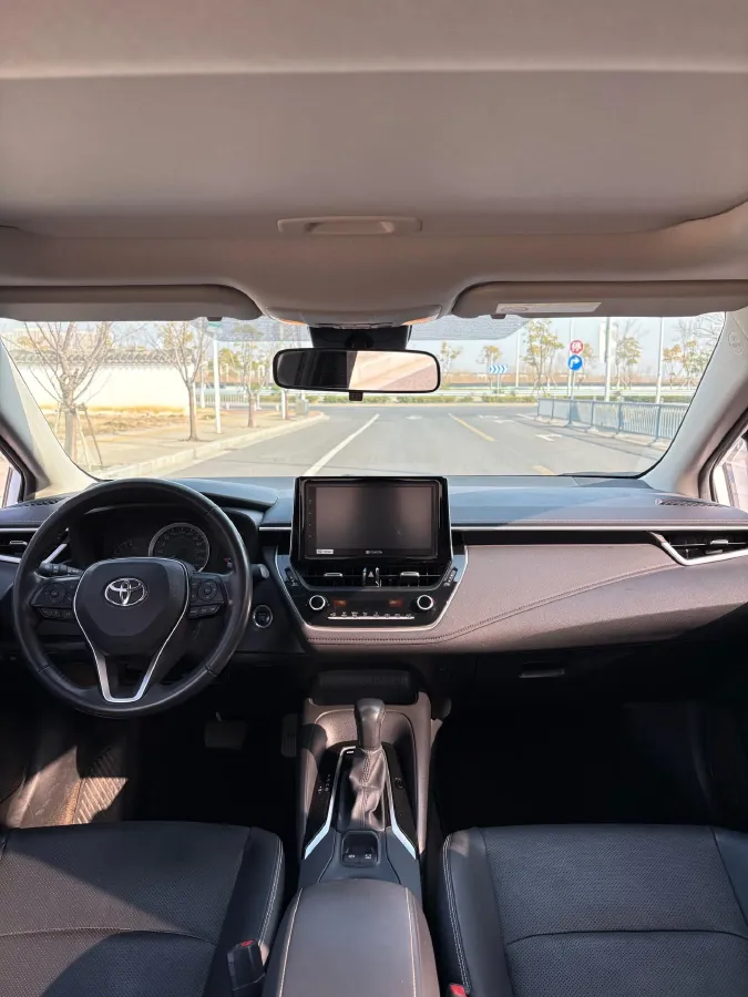 2019 Toyota Corolla 1.2T 116HP L4 CVT,autocango,china used car exporter,china ev exporter,chinese used car exporter,chinese used ev exporter