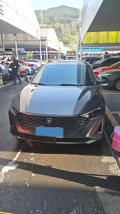 2023 ChangAn Raeton Plus 1.5T 188HP L4 7DCT,autocango,china used car exporter,china ev exporter,chinese used car exporter,chinese used ev exporter
