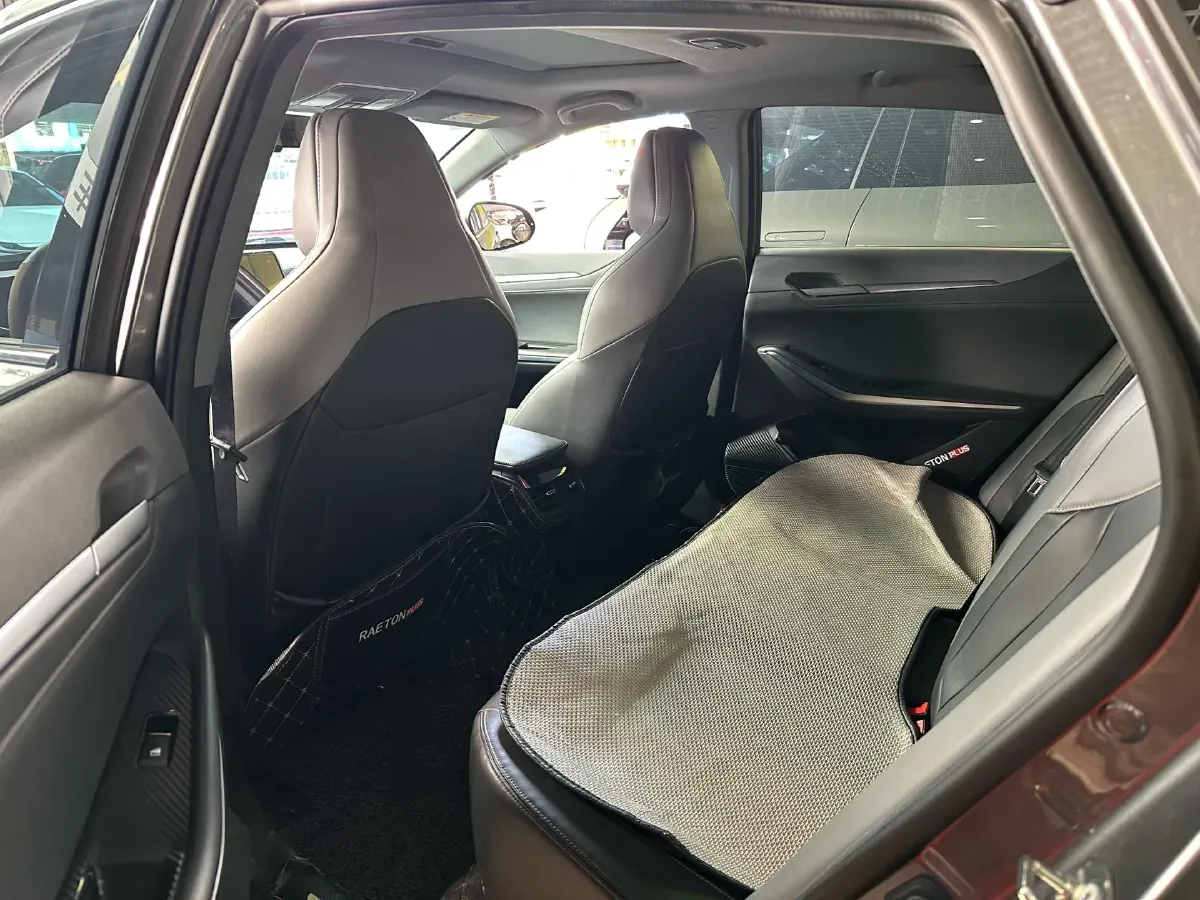 2023 ChangAn Raeton Plus 1.5T 188HP L4 7DCT,autocango,china used car exporter,china ev exporter,chinese used car exporter,chinese used ev exporter