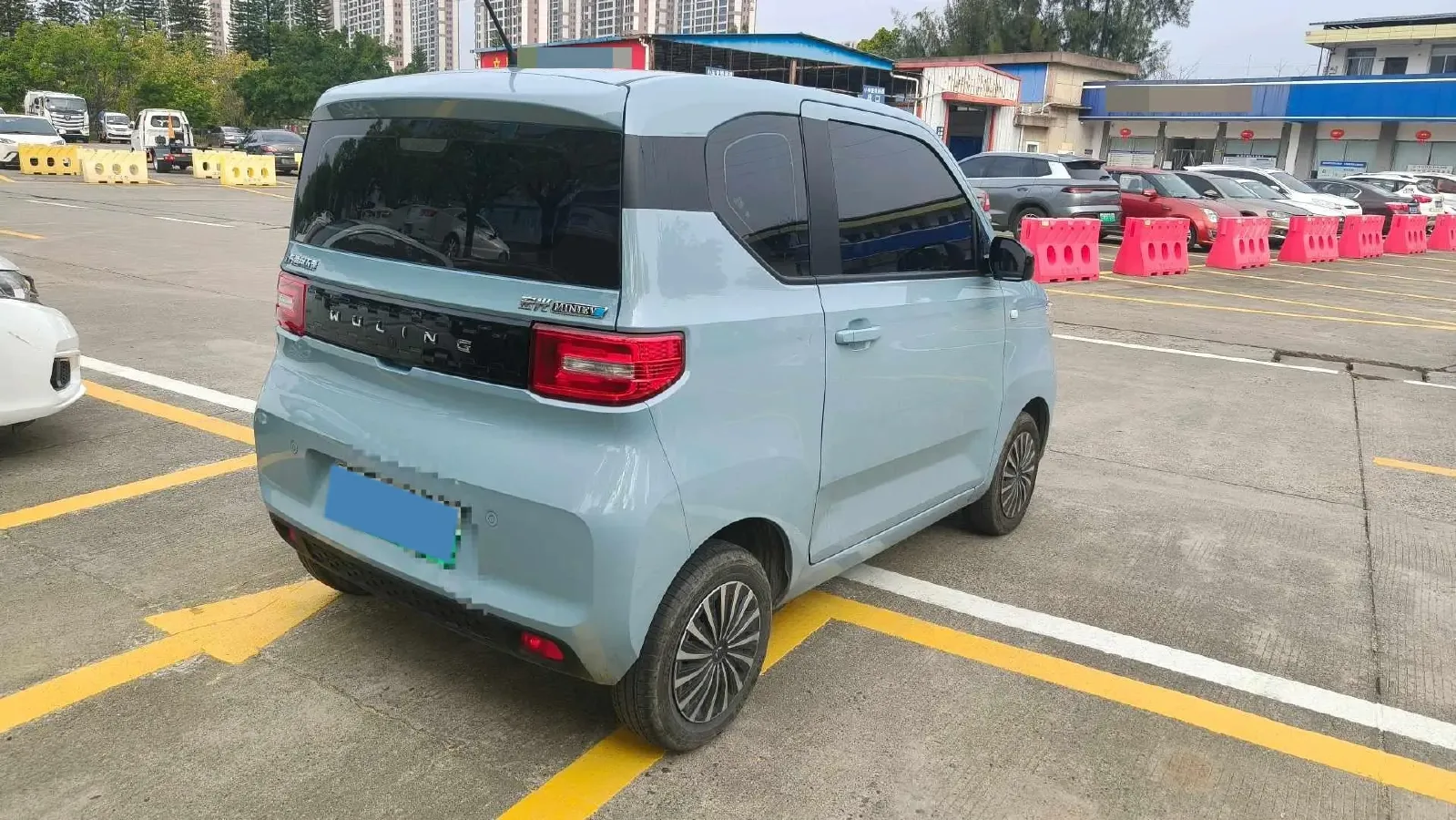 2022 LingBox uni BEV 11.52KWH,autocango,china used car exporter,china ev exporter,chinese used car exporter,chinese used ev exporter