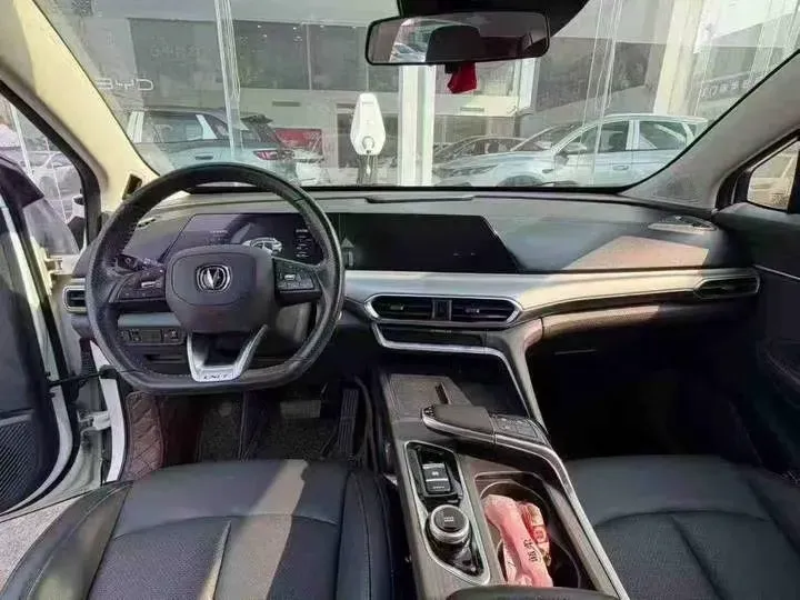 2020 ChangAn UNI-T 1.5T 180HP L4 7DCT,autocango,china used car exporter,china ev exporter,chinese used car exporter,chinese used ev exporter