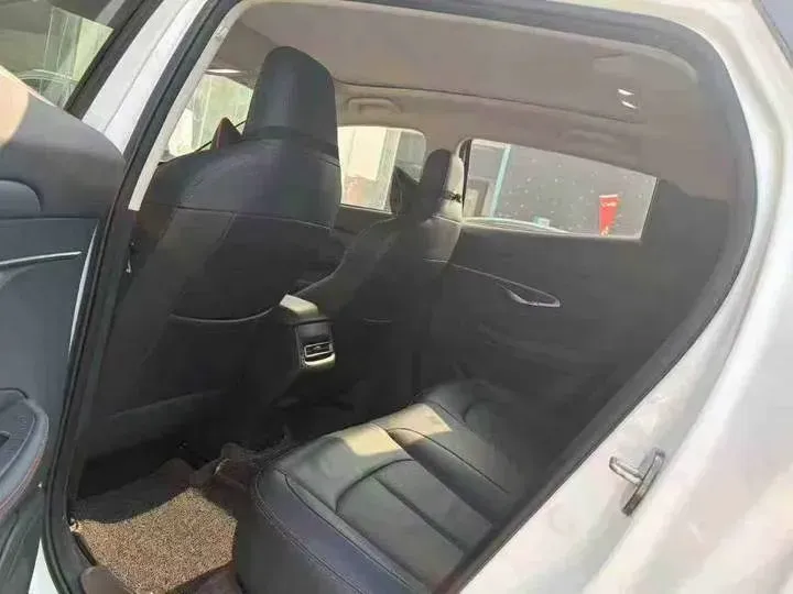 2020 ChangAn UNI-T 1.5T 180HP L4 7DCT,autocango,china used car exporter,china ev exporter,chinese used car exporter,chinese used ev exporter