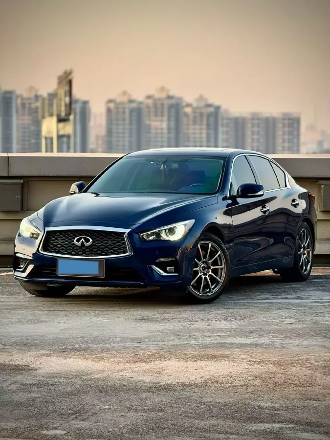 2016 Infiniti Q50L 2.0T 211HP L4 7AT,autocango,china used car exporter,china ev exporter,chinese used car exporter,chinese used ev exporter