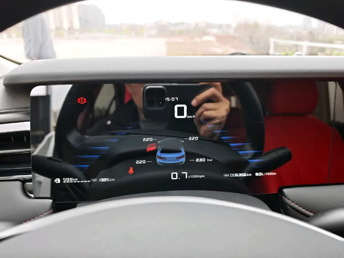 2023 Roewe i5 1.5L 129HP L4 5MT,autocango,china used car exporter,china ev exporter,chinese used car exporter,chinese used ev exporter