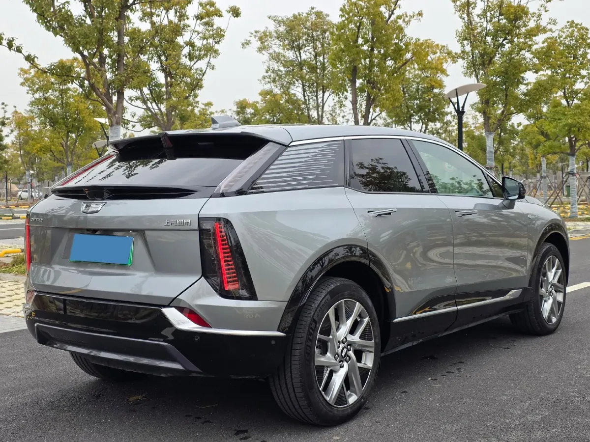 2024 Cadillac OPTIQ BEV 68.4KWH,autocango,china used car exporter,china ev exporter,chinese used car exporter,chinese used ev exporter