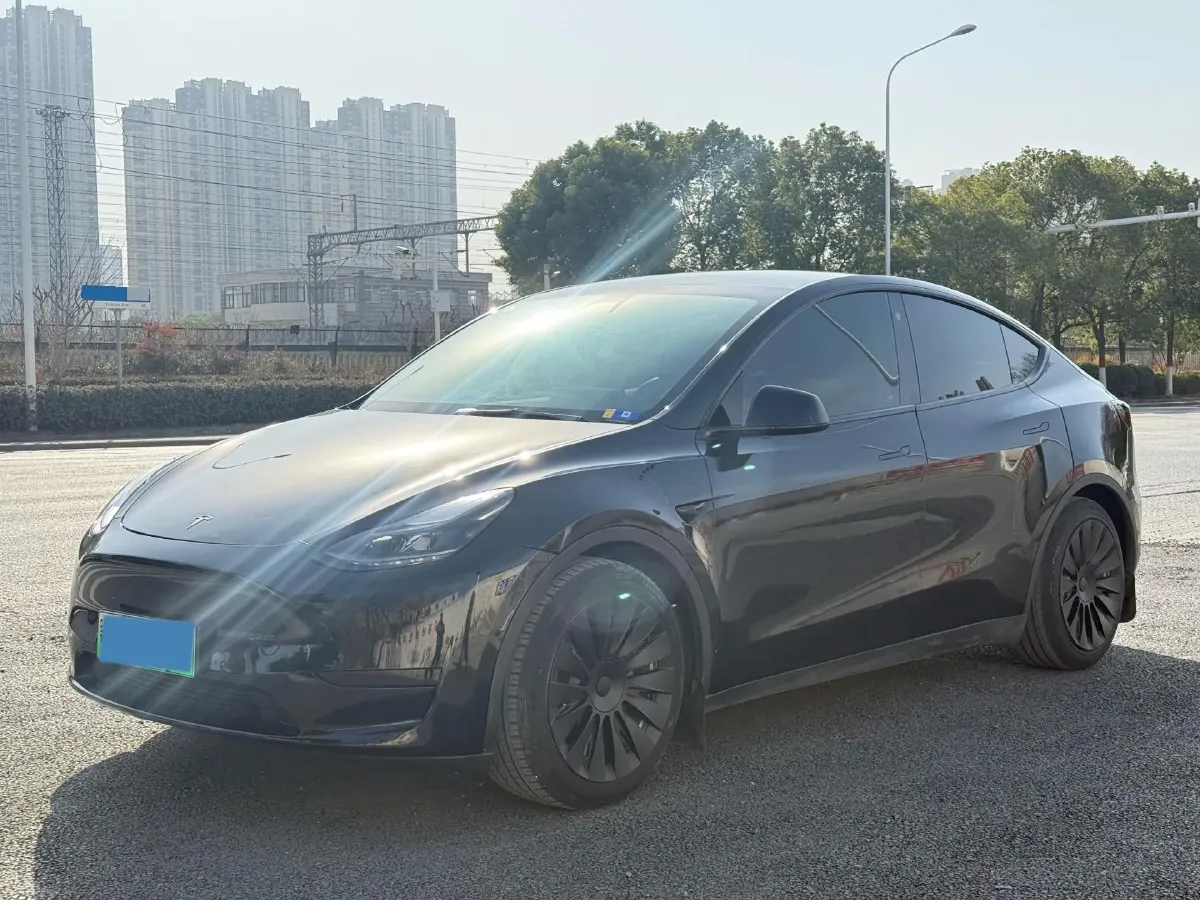 2022 Tesla Model Y BEV 60KWH,autocango,china used car exporter,china ev exporter,chinese used car exporter,chinese used ev exporter