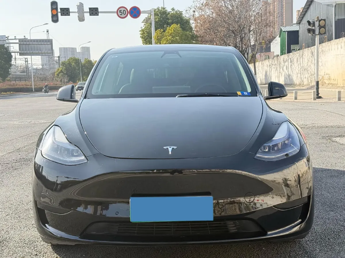 2022 Tesla Model Y BEV 60KWH,autocango,china used car exporter,china ev exporter,chinese used car exporter,chinese used ev exporter