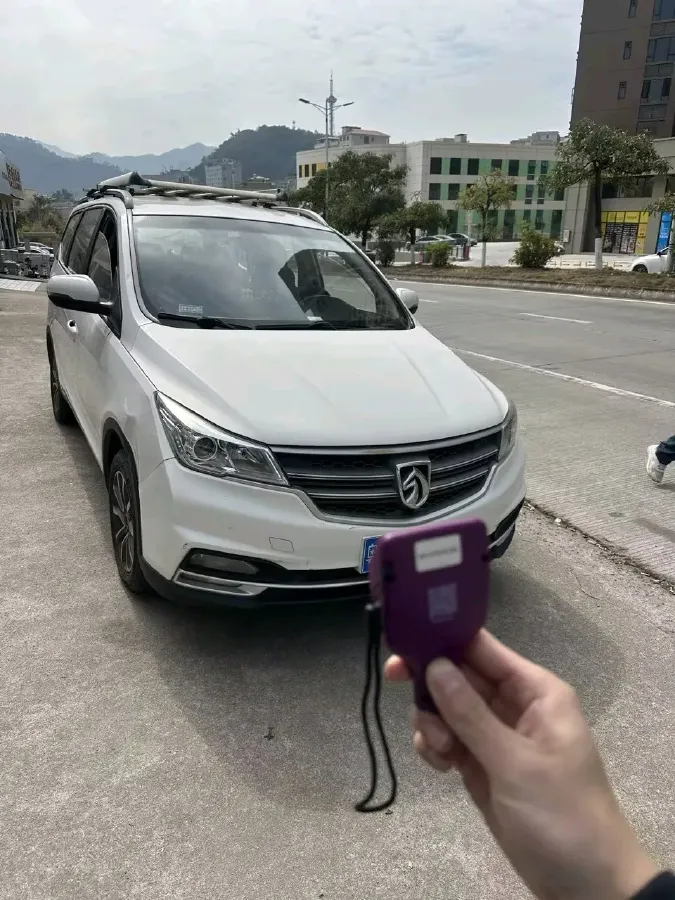 2019 BaoJun 730 1.5T 147HP L4 6MT,autocango,china used car exporter,china ev exporter,chinese used car exporter,chinese used ev exporter