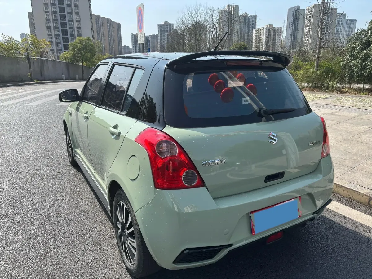 2016 Suzuki Swift 1.5L 103HP L4 4AT,autocango,china used car exporter,china ev exporter,chinese used car exporter,chinese used ev exporter