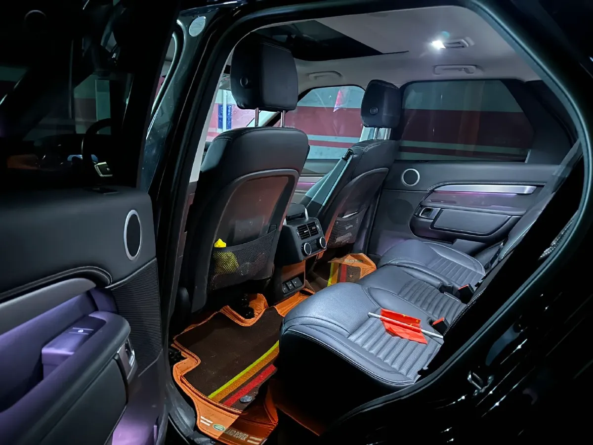 2023 Land Rover Discovery 3.0T 360HP L6 8AT,autocango,china used car exporter,china ev exporter,chinese used car exporter,chinese used ev exporter