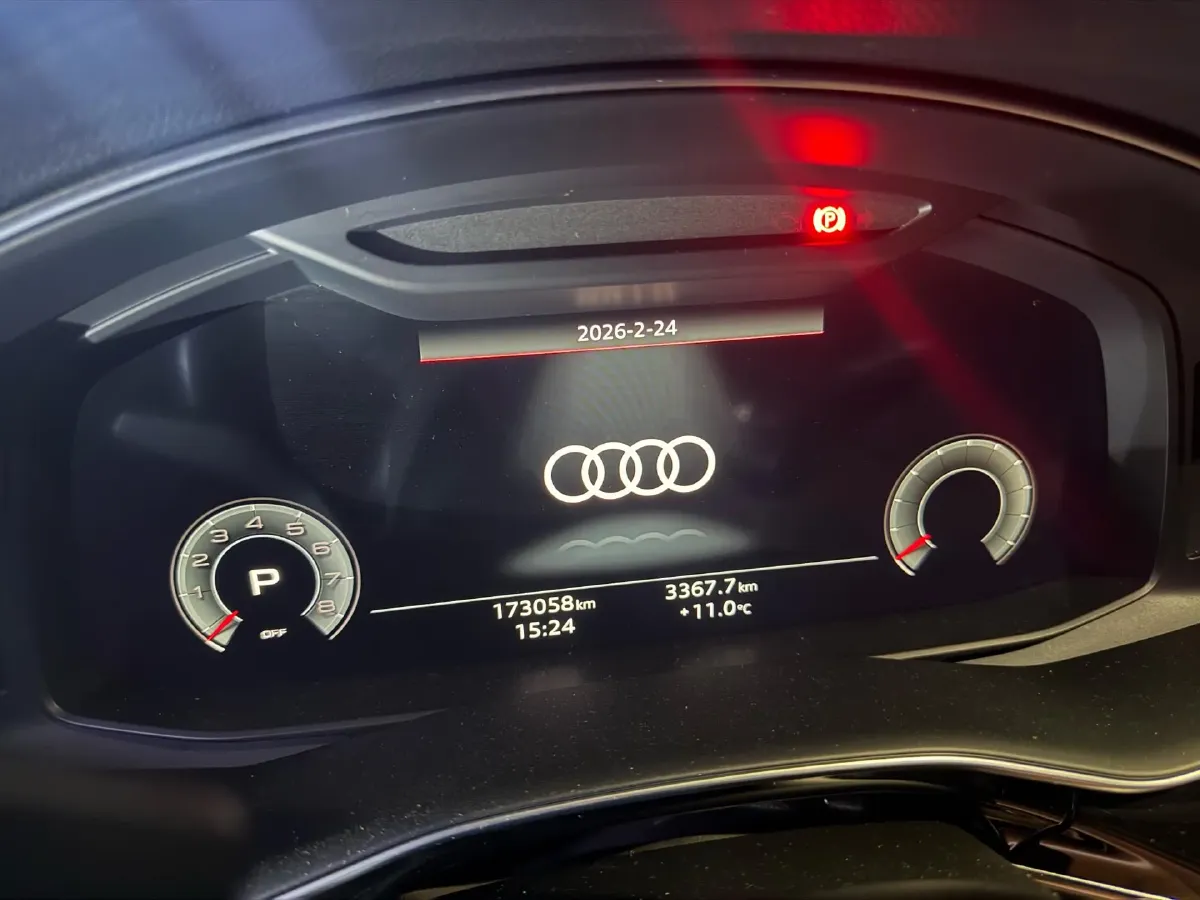 2021 Audi Q7 3.0T 340HP V6 8AT,autocango,china used car exporter,china ev exporter,chinese used car exporter,chinese used ev exporter