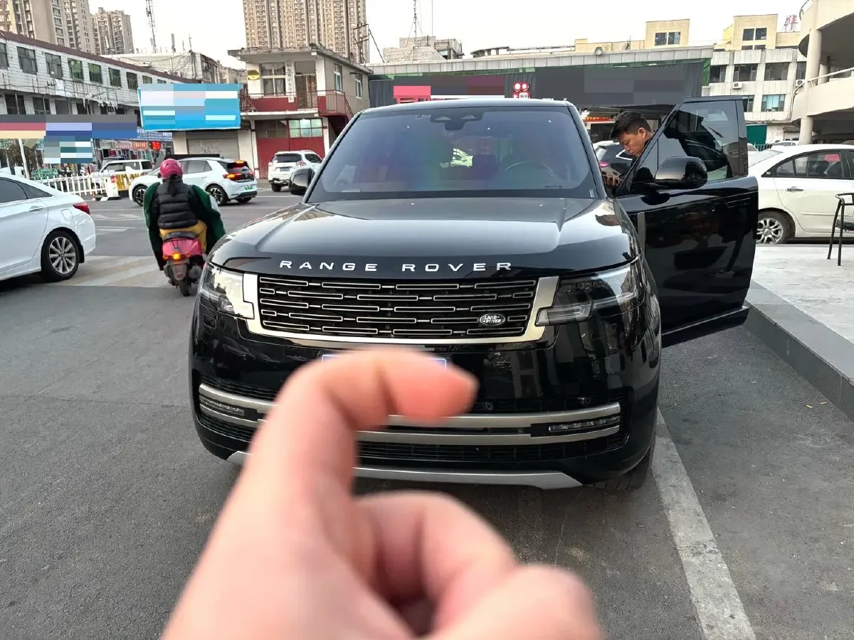 2023 Land Rover Range Rover 3.0T 400HP L6 8AT,autocango,china used car exporter,china ev exporter,chinese used car exporter,chinese used ev exporter