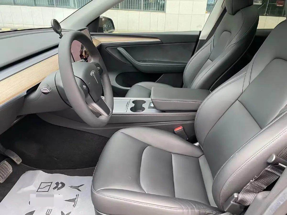 2022 Tesla Model Y BEV 60KWH,autocango,china used car exporter,china ev exporter,chinese used car exporter,chinese used ev exporter