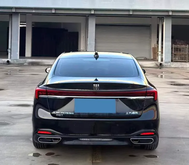 2025 Buick Larcosse 2.0T 237HP L4 9AT,autocango,china used car exporter,china ev exporter,chinese used car exporter,chinese used ev exporter