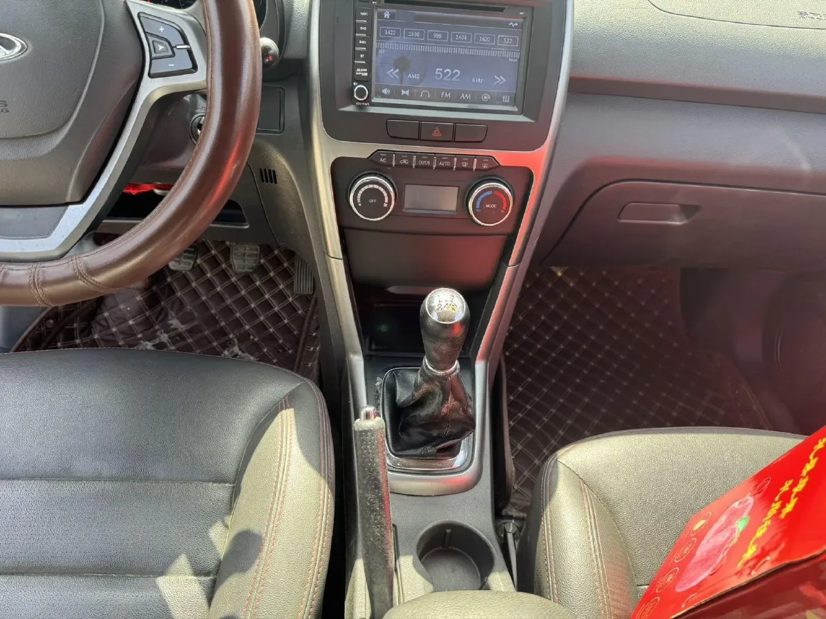 2015 Chery Tiggo 3 1.6L 126HP L4 5MT,autocango,china used car exporter,china ev exporter,chinese used car exporter,chinese used ev exporter